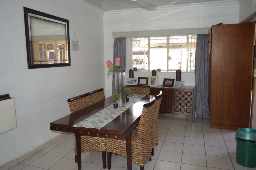 4 Bedroom Property for Sale in Flamwood North West